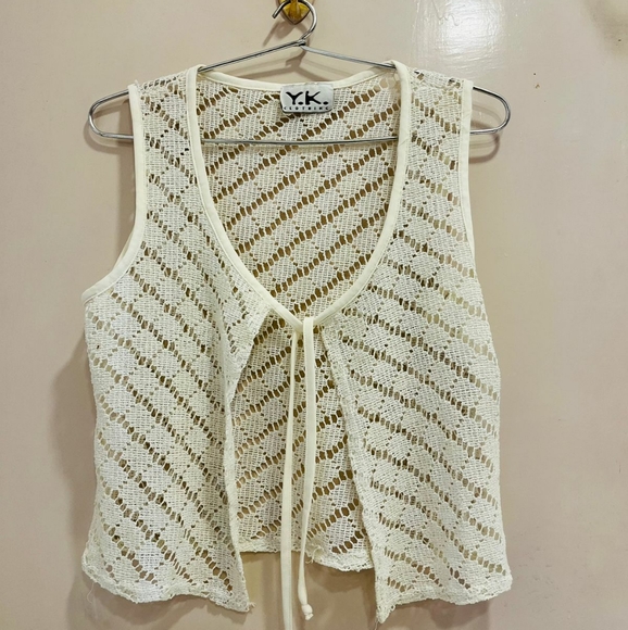 White beautiful shrug - Picture 2 of 7